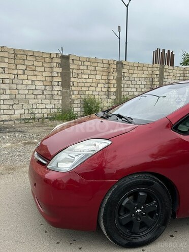 Toyota Prius-2