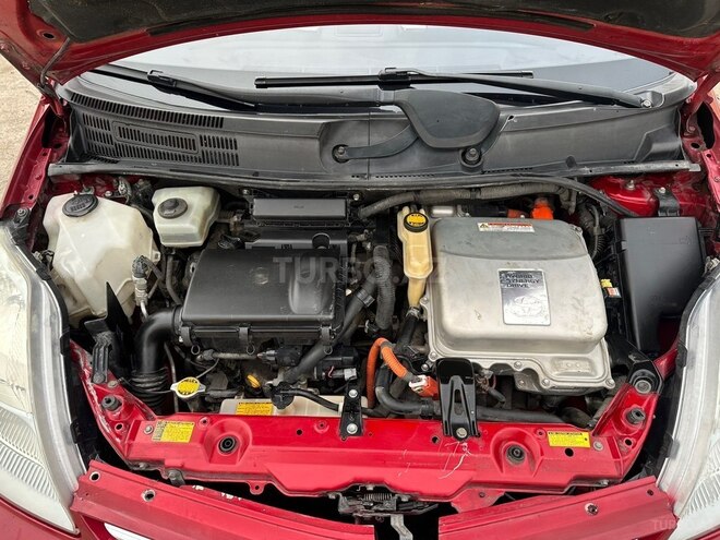 Toyota Prius-15