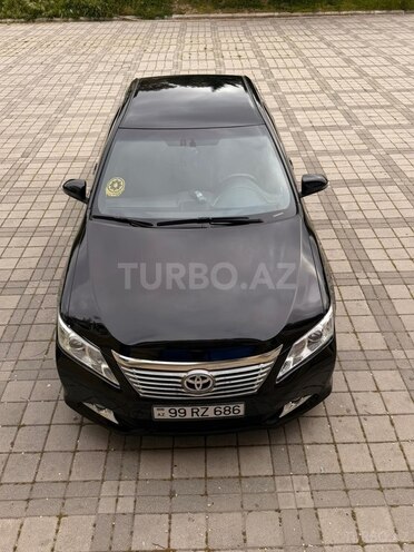 Toyota Camry-8