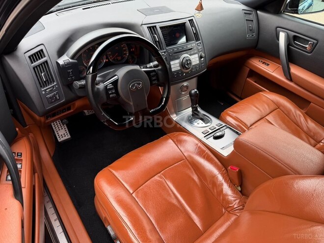 Infiniti FX35-9