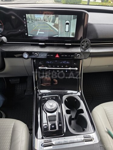Kia Carnival-17