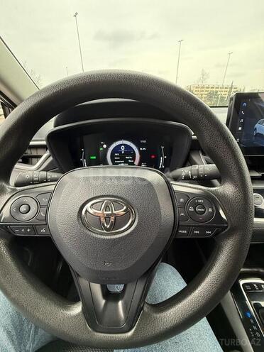Toyota Corolla Cross-5