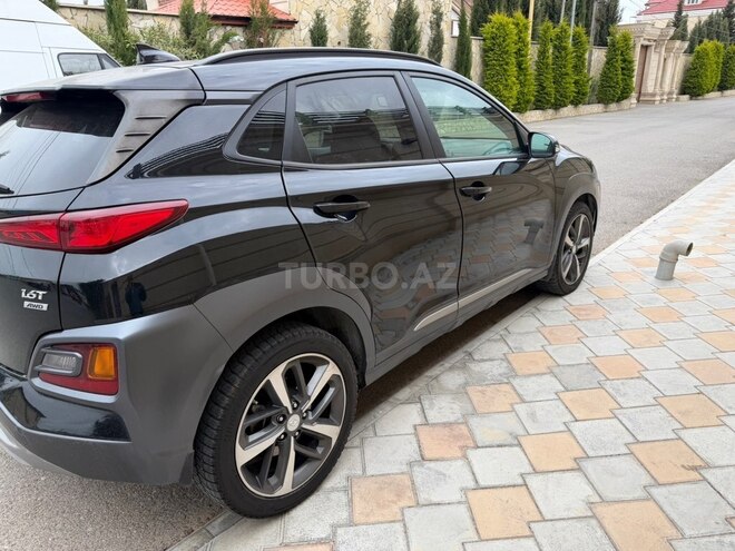Hyundai Kona-2
