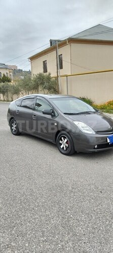Toyota Prius-7