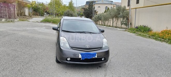 Toyota Prius-1