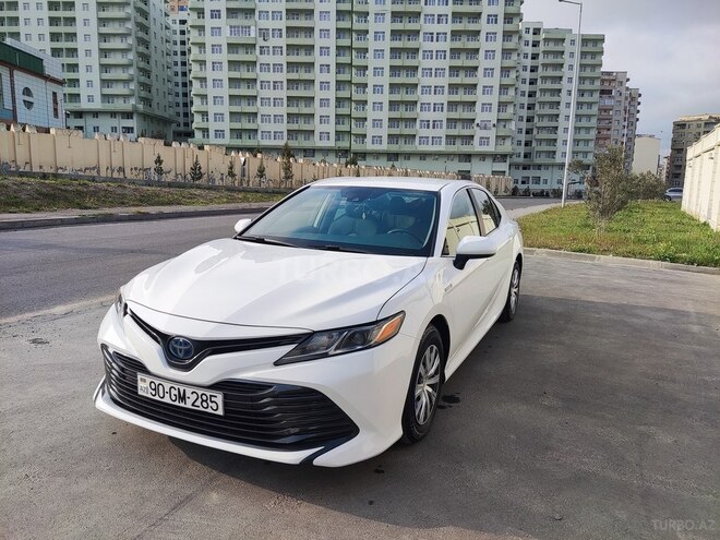Toyota Camry-6