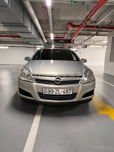 Opel Astra 2009, 175,600 km - 1.4 l - Bakı