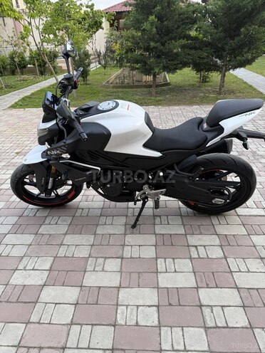 CFMOTO 450 NK-7