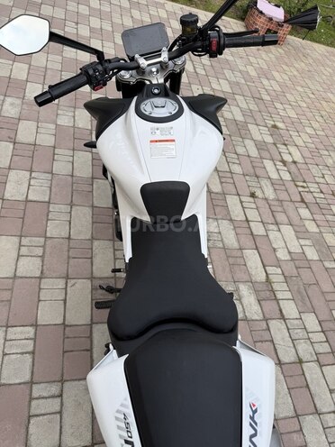 CFMOTO 450 NK-4
