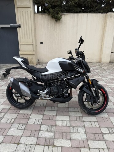 CFMOTO 450 NK-1