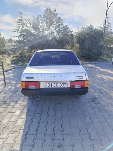 LADA (VAZ) 21099-2
