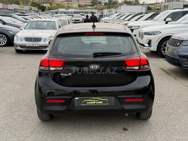 Kia Rio 2021, 19,000 km - 1.6 л - Bakı