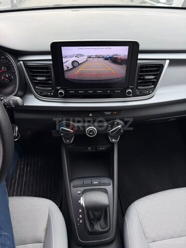 Kia Rio 2021, 19,000 km - 1.6 л - Bakı