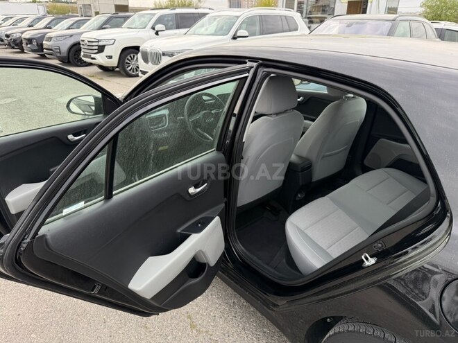 Kia Rio 2021, 19,000 km - 1.6 л - Bakı