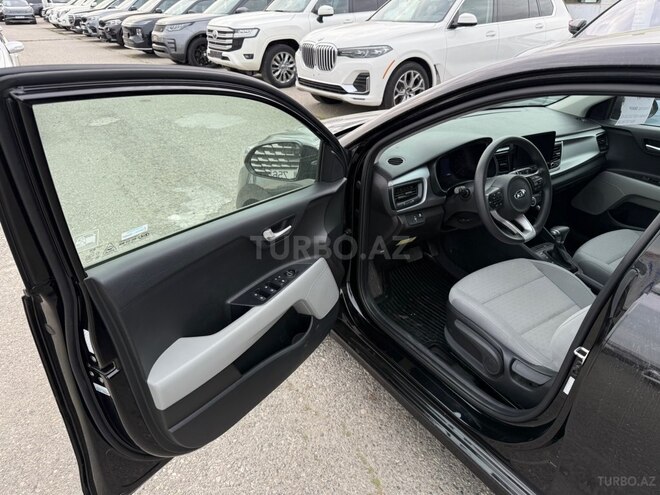 Kia Rio 2021, 19,000 km - 1.6 л - Bakı