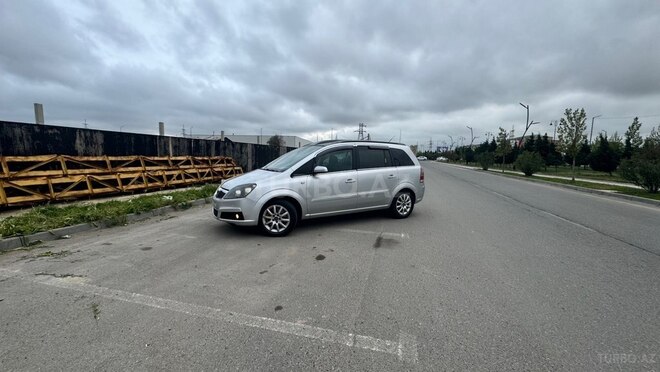 Opel Zafira-3