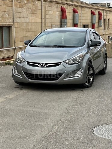 Hyundai Avante-5
