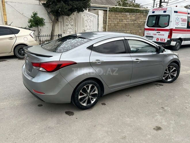 Hyundai Avante-6
