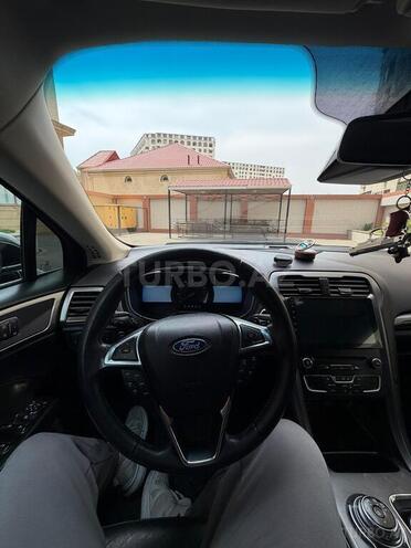 Ford Fusion (North America)-15