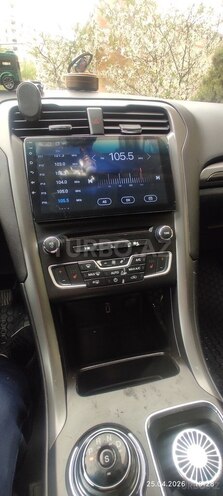 Ford Fusion (North America)-20