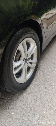 Ford Fusion (North America)-18