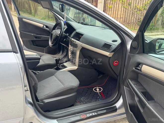 Opel Astra-4