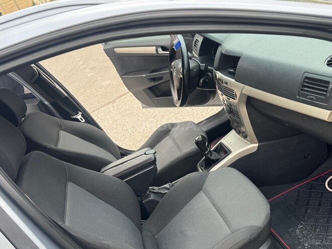 Opel Astra-9