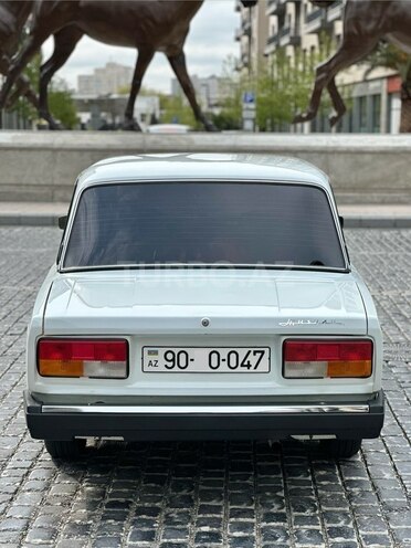 LADA (VAZ) 2107-10