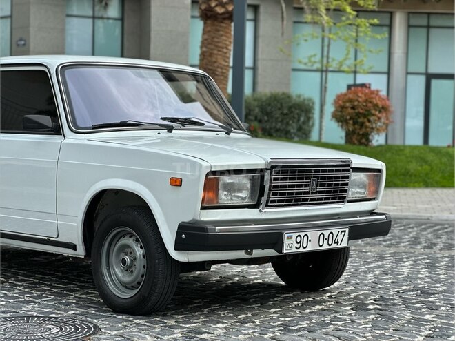 LADA (VAZ) 2107-6