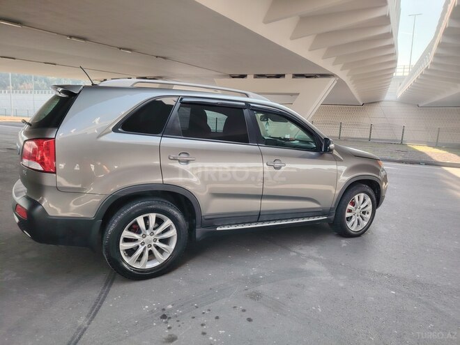 Kia Sorento-9