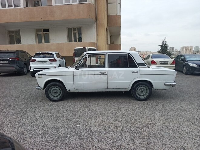 LADA (VAZ) 2103-2