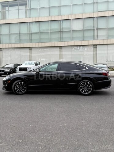 Hyundai Sonata-5