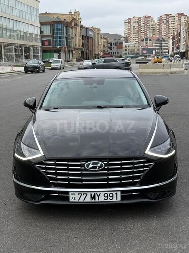 Hyundai Sonata-4