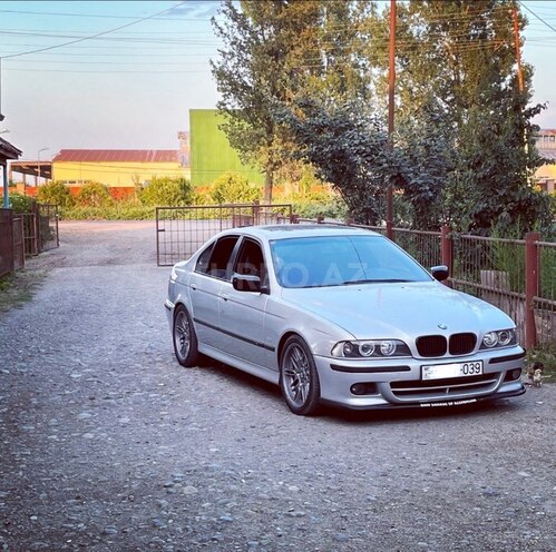 BMW 525-1
