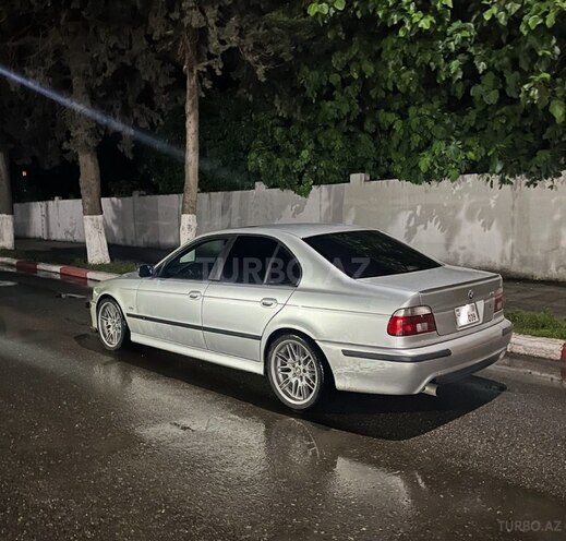 BMW 525-4