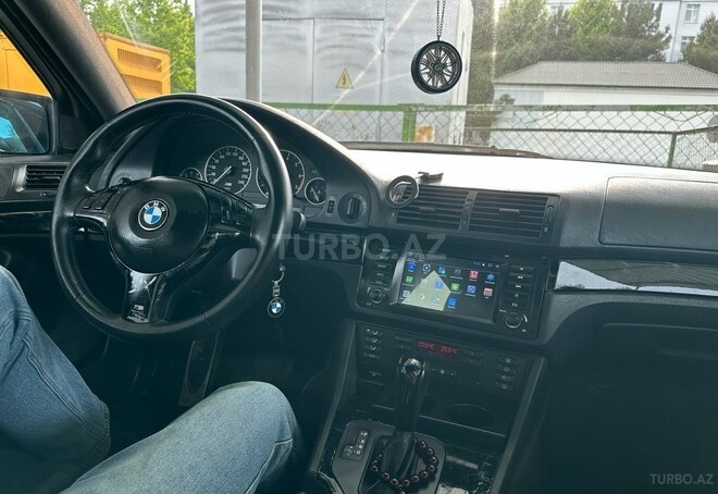 BMW 525-12