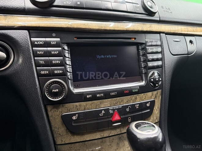 Mercedes E 200-14