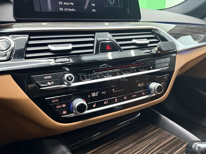 BMW 530-16