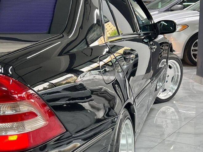 Mercedes C 240-17