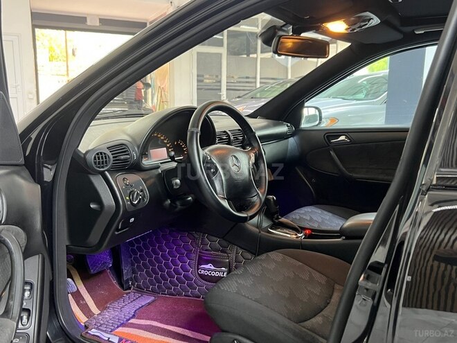 Mercedes C 240-35