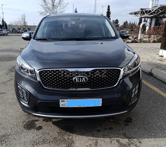 Kia Sorento-1