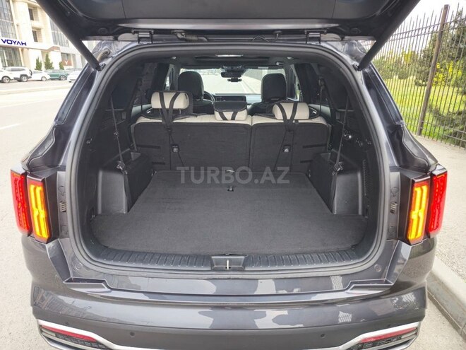 Kia Sorento-13