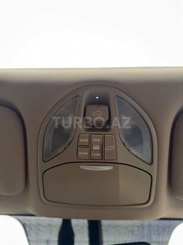 Hyundai Santa Fe-18