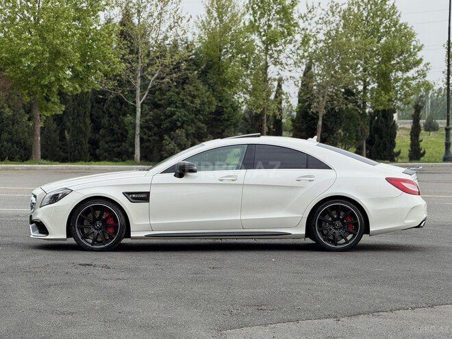 Mercedes CLS 63 AMG-6