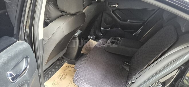 Kia Cerato-14