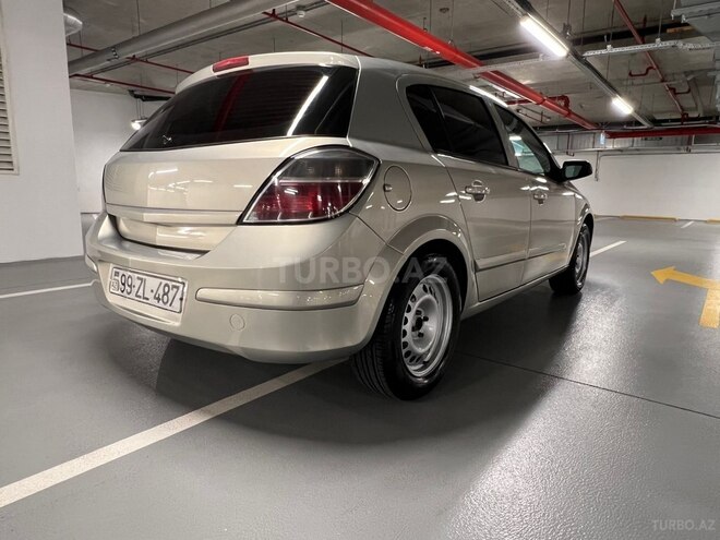 Opel Astra 2009, 175,600 km - 1.4 l - Bakı