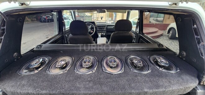 LADA (VAZ) Niva-5