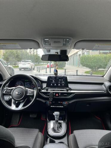 Kia Forte-2