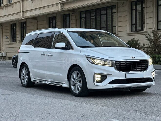 Kia Carnival 2018, 225,900 km - 2.2 l - Bakı
