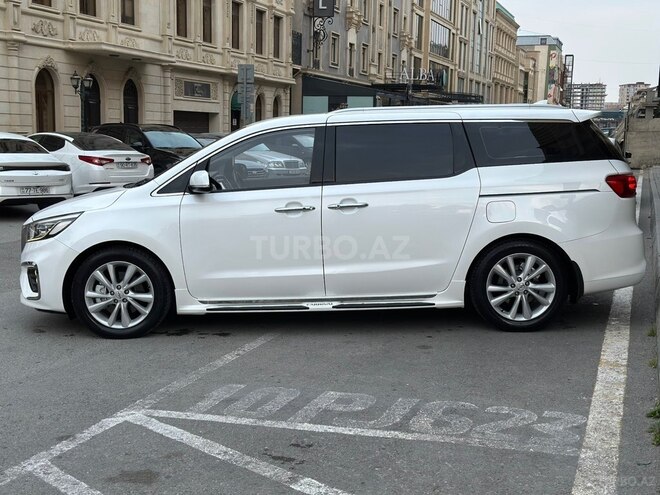 Kia Carnival 2018, 225,900 km - 2.2 l - Bakı